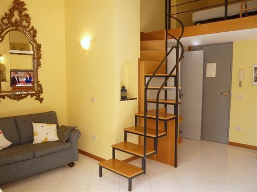 Il Pozzo Apartment Sorrento Bagian luar foto
